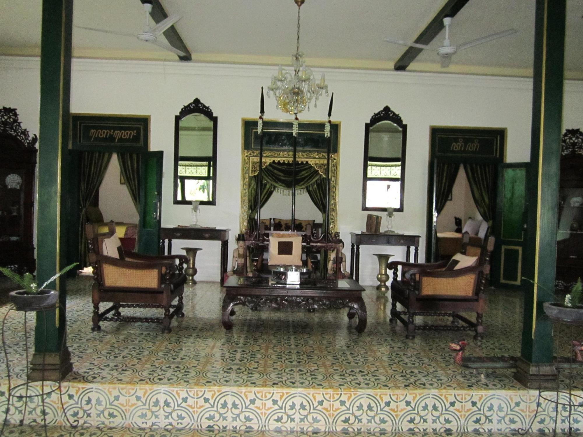 Appartamento Ndalem Gamelan Yogyakarta Esterno foto